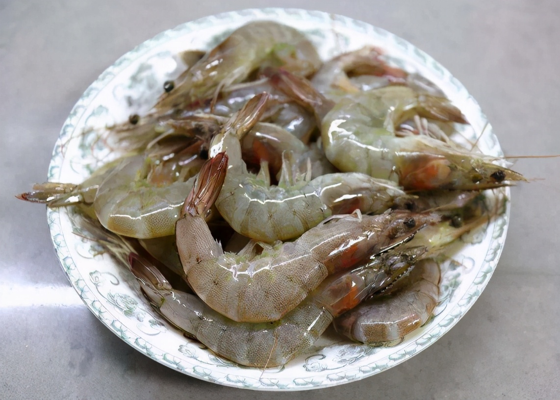 煮虾怎么煮才嫩才会更好吃,怎么煮虾虾肉才不会烂