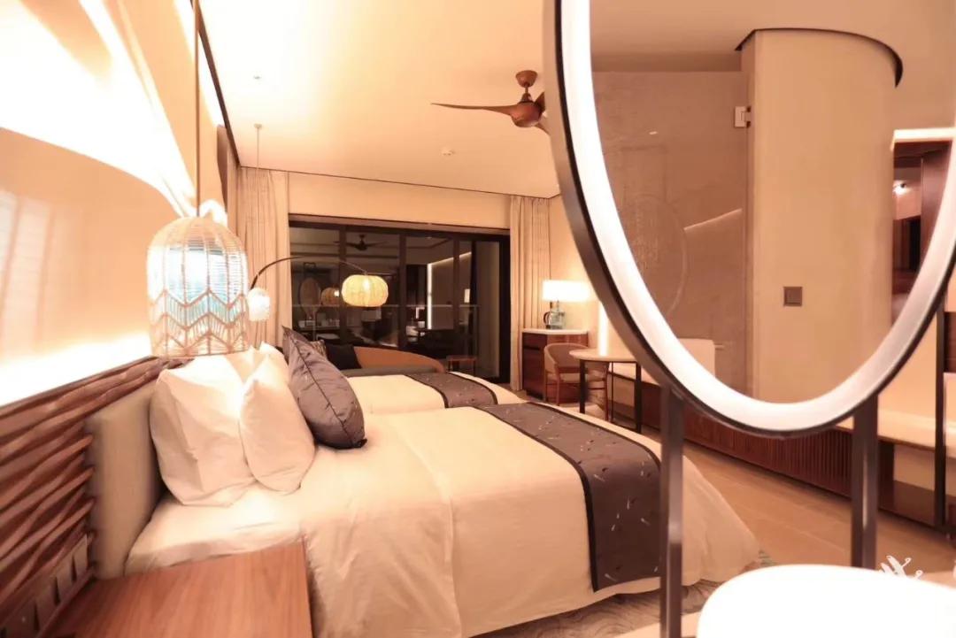 双月湾礁石酒吧值得去吗,双月湾圆方礁石