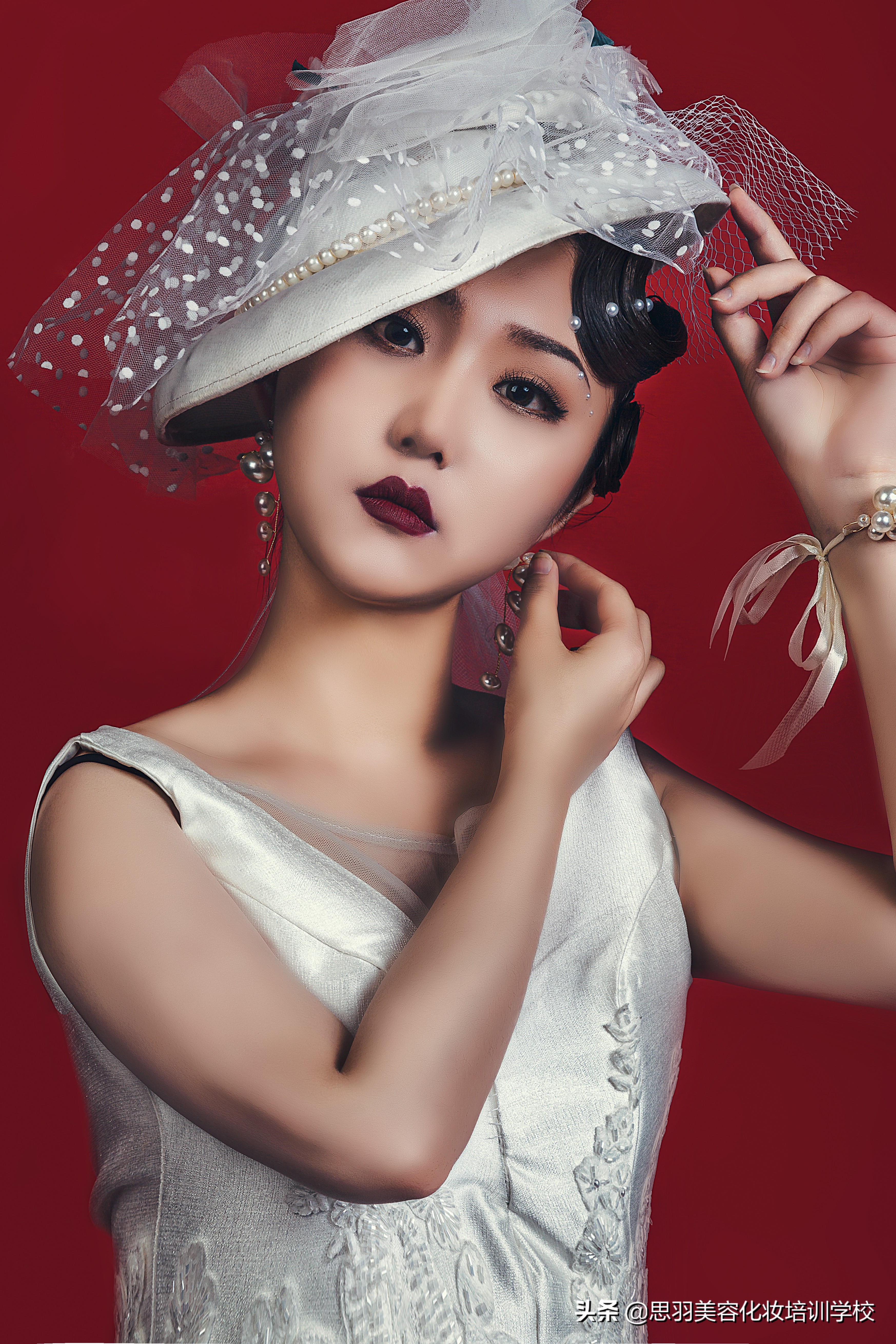 美妆盛行，韵味十足的复古造型作品赏析