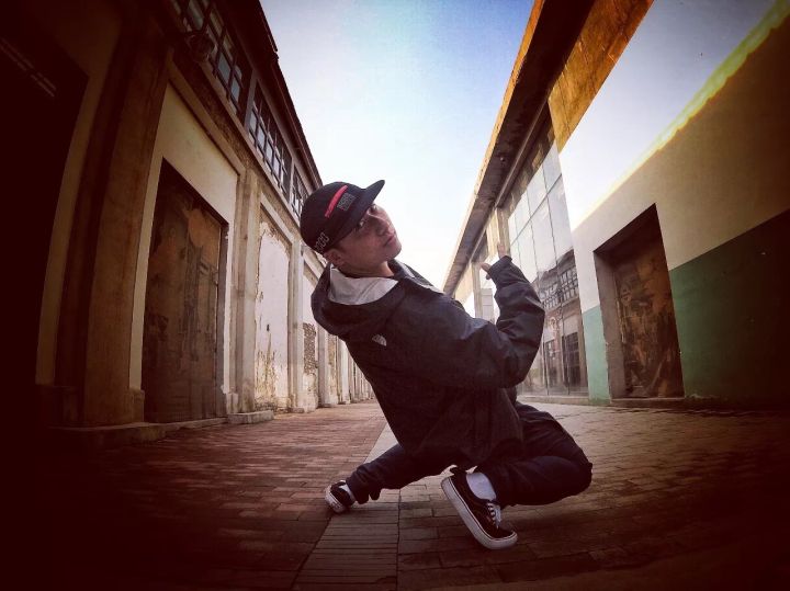 这就是街舞第4季的四位队长,这就是街舞第三季的四位队长