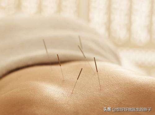 产妇月子期间总腰痛是怎么回事,产后妈妈腰痛如何护理缓解