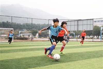 为你们欢呼!惠州的铿锵玫瑰