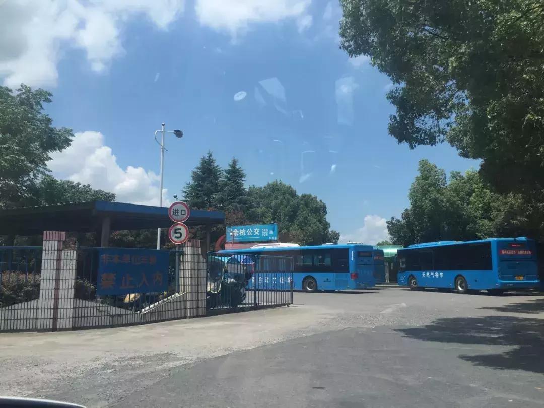 南湖明月房价多少钱一平方,南湖明月二手房现在可以入手吗