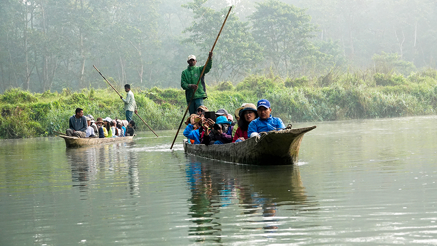 尼泊尔十堰,尼泊尔为什么这么穷