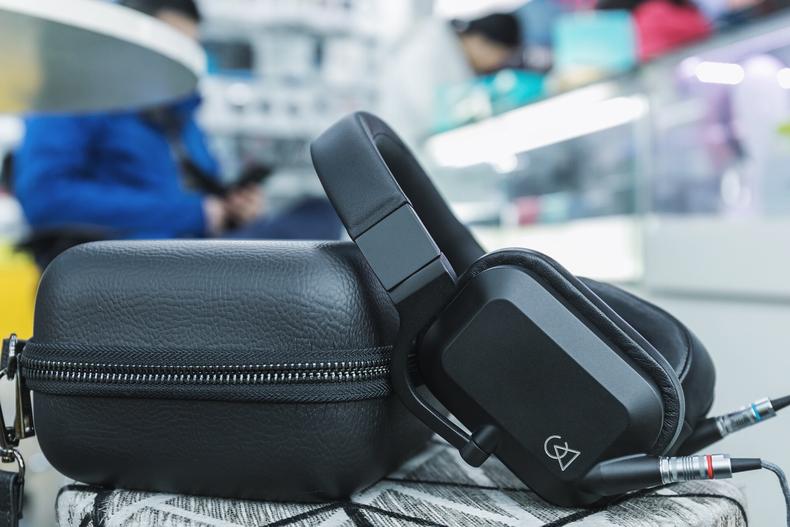 alo全系耳机,alo入耳式耳机怎样