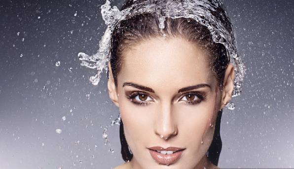 什么样的爽肤水不油腻补水效果好,什么样的爽肤水好用又清爽