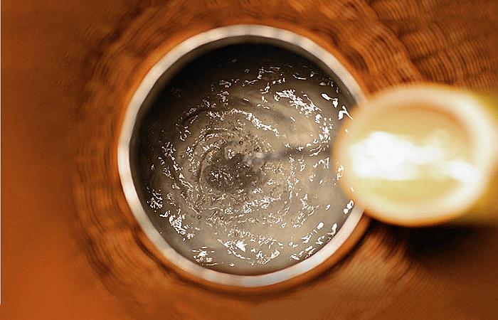 泡果酒的酒度数一般选多少的,哪种香型的酒适合泡果酒