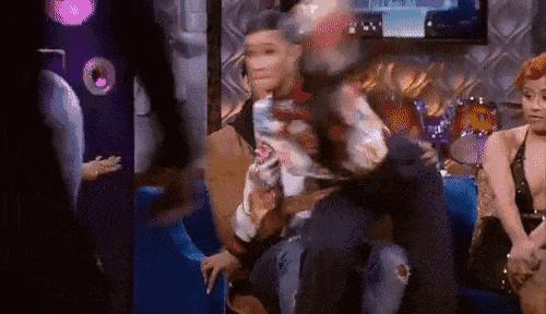 脱衣舞娘卡迪B的心酸成名史：隆过胸，差点死在手术台上