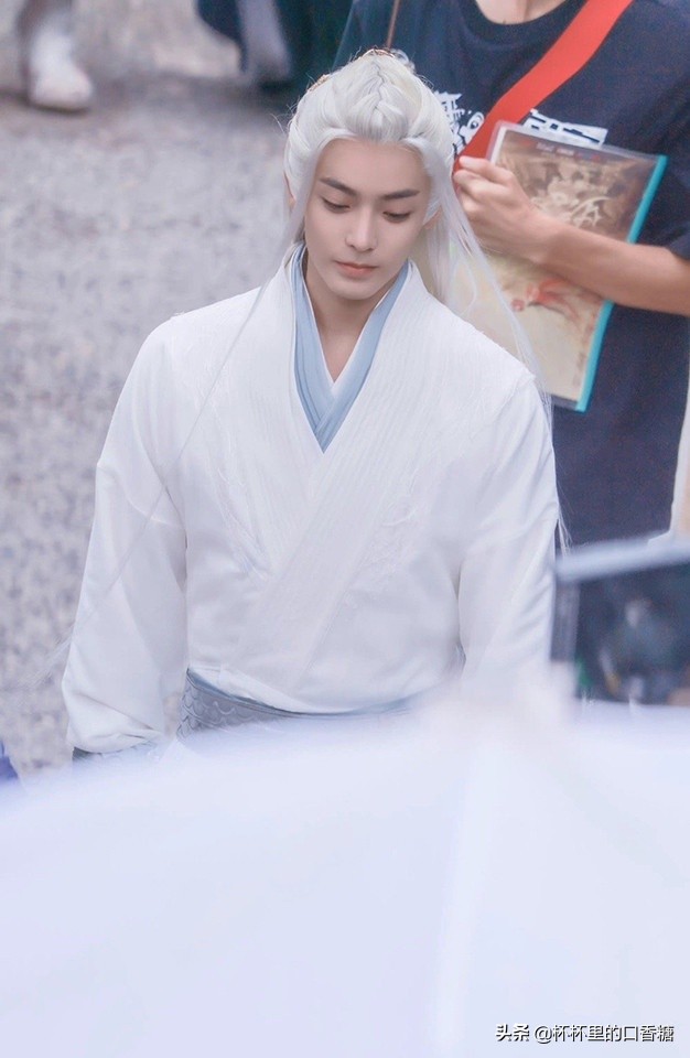 古装剧最帅男主龚俊,古装酷帅男明星龚俊