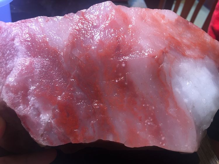 桂林鸡血石大红袍,桂林红玉堂鸡血玉