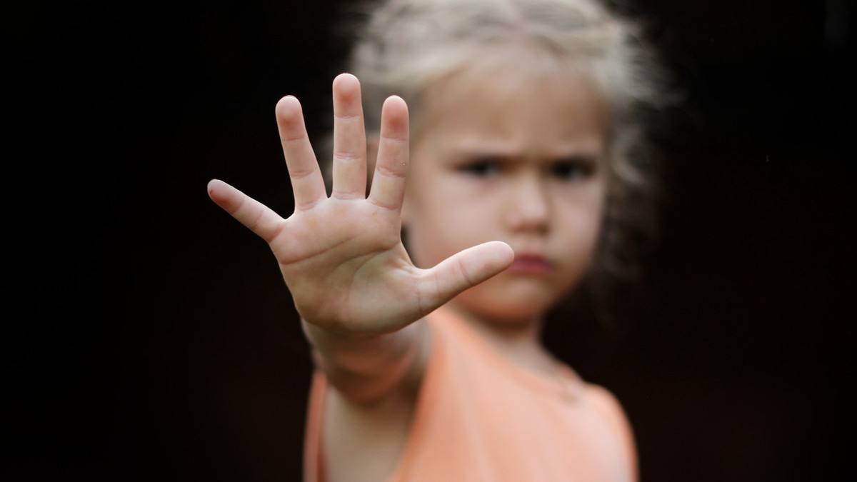 有一种新型啃老正在流行,有种新型啃老正在蔓延