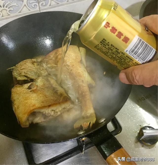 大厨教你炖黄花鱼,香嫩入味还不腥的炖鱼