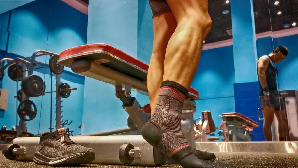 迈克达威195r护踝怎么穿,迈克达威1952护踝测评