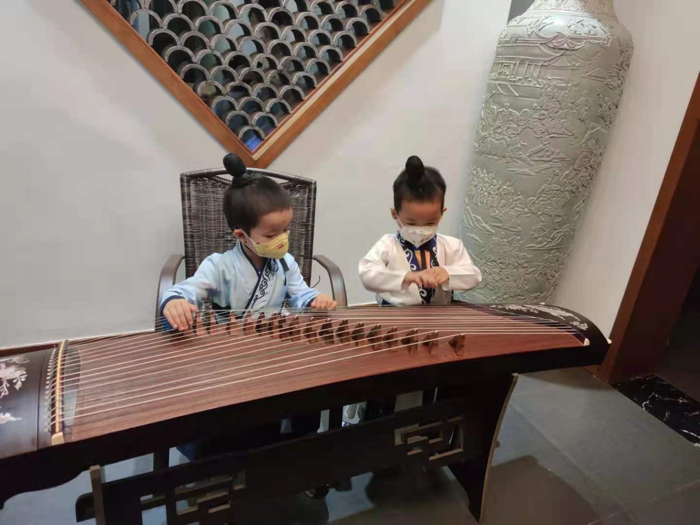 双胞胎宝妈孕期日记:28张朋友圈晒图,2/3的苦,都以1/3的乐结尾