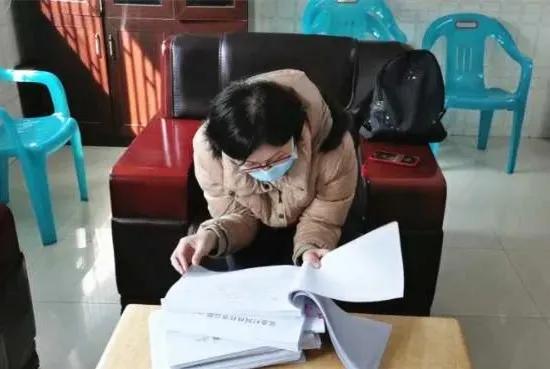 党群一心抗击疫情句子,党群同心防疫工作