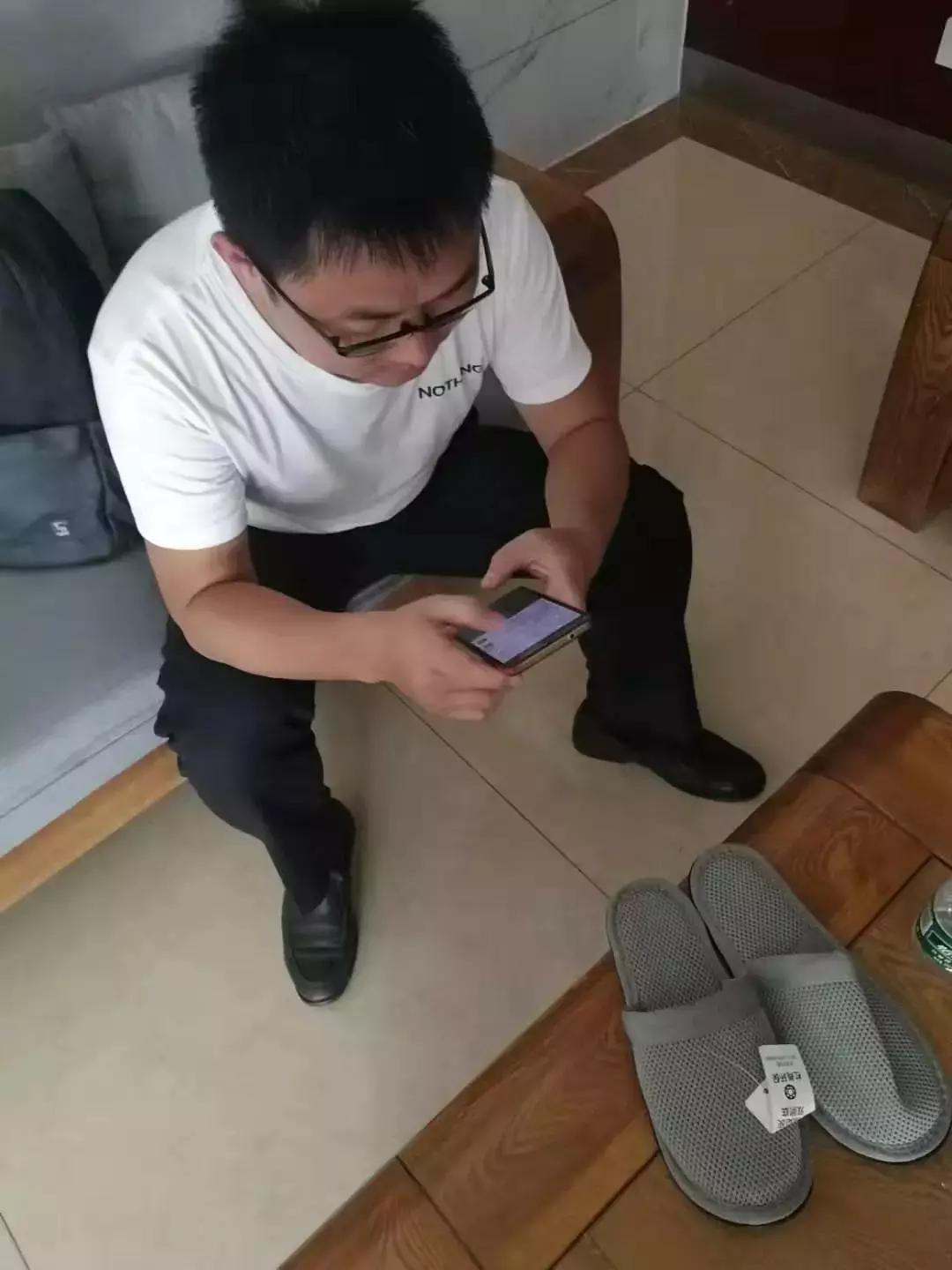 江苏首家酒店绿色服务中心进入运营共享拖鞋引领环保升级