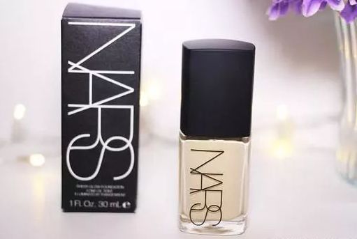 适合60岁人粉底液排名,粉底液排名前十的品牌