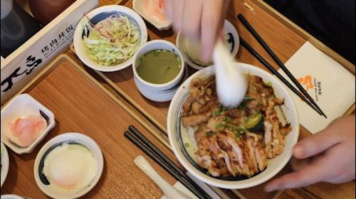 真刺激！丼饭界的“菲丽”，位处小巷，只靠口口相传但却天天爆满