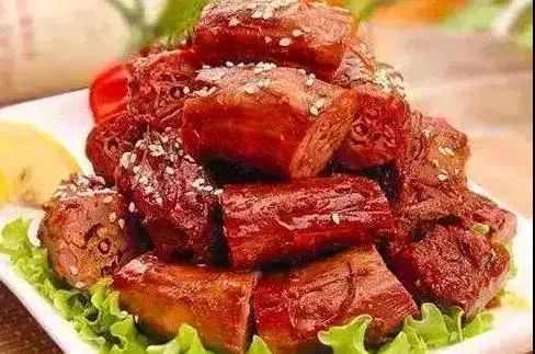 周黑鸭配料及制作过程,正宗周黑鸭卤料配方秘方大全