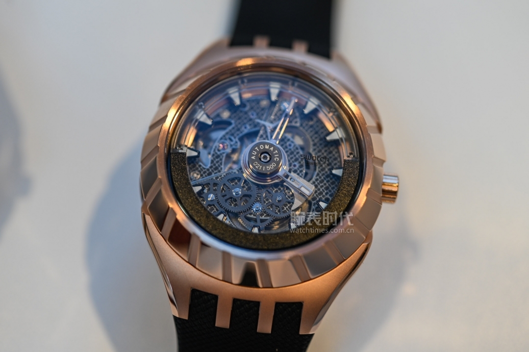 700块买斯沃琪值得吗,一万块买沃尔沃