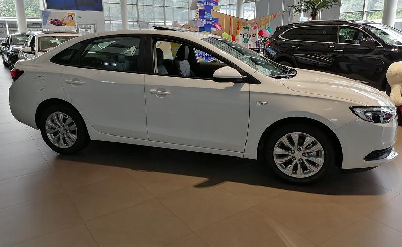 别克英朗1.5驾驶体验,别克英朗1.0t体验