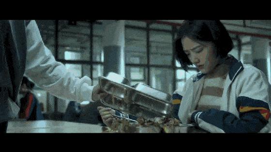 《羁押》：被害男婴母亲收集23万签名，只为将它从奥斯卡提名剔除