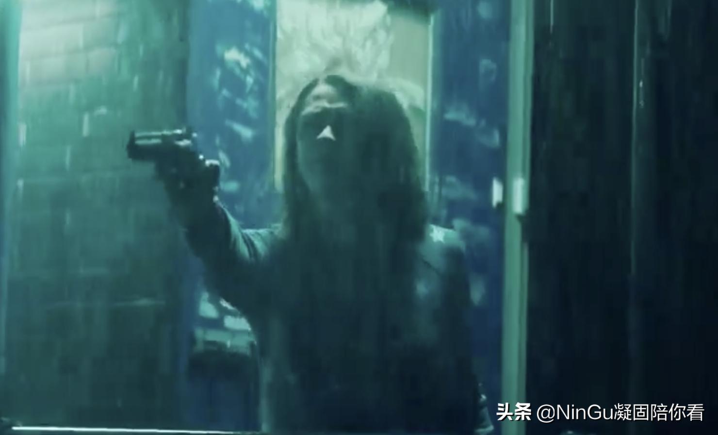 男子被炸碎后发现自己变成机器人,男子被枪击中变身