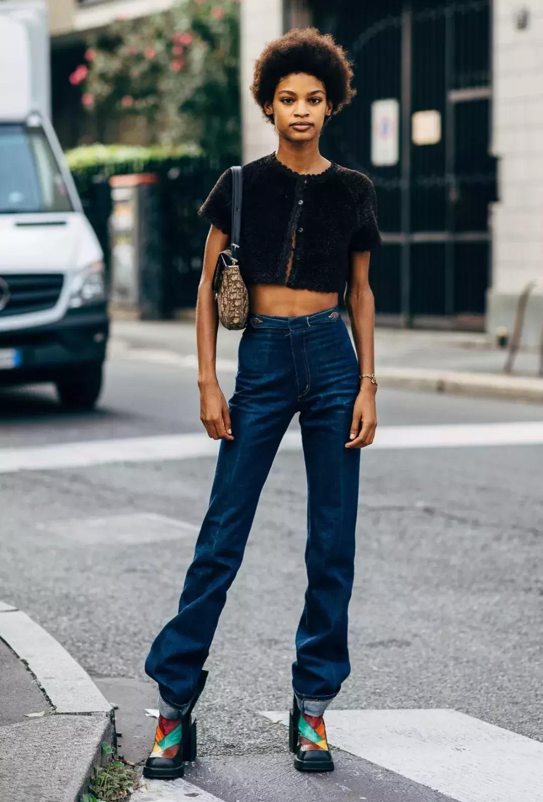 洋气破洞牛仔裤九分牛仔裤,回头率高的破洞牛仔裤