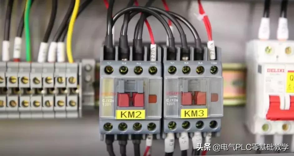 电机和交流接触器怎么选型,消防风机星三角交流接触器选型