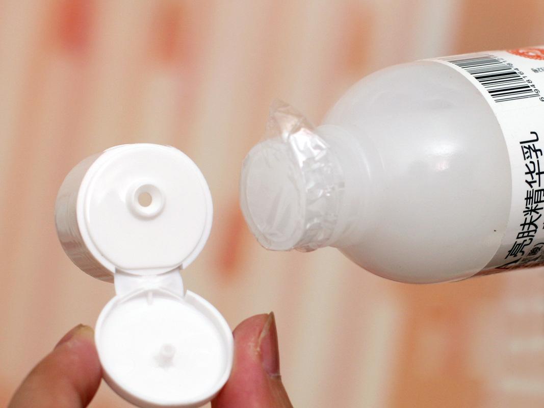 看起来不起眼超好用的国货护肤品,国货中好用的美白保湿护肤品