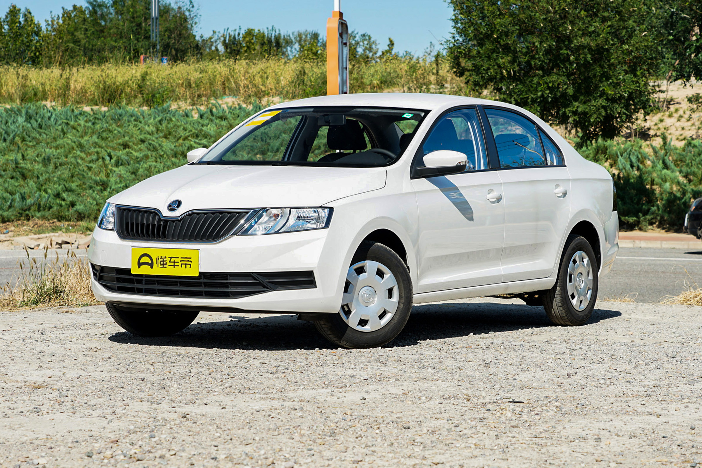 标致301与昕锐哪个好,斯柯达昕锐与标致301二手哪个好