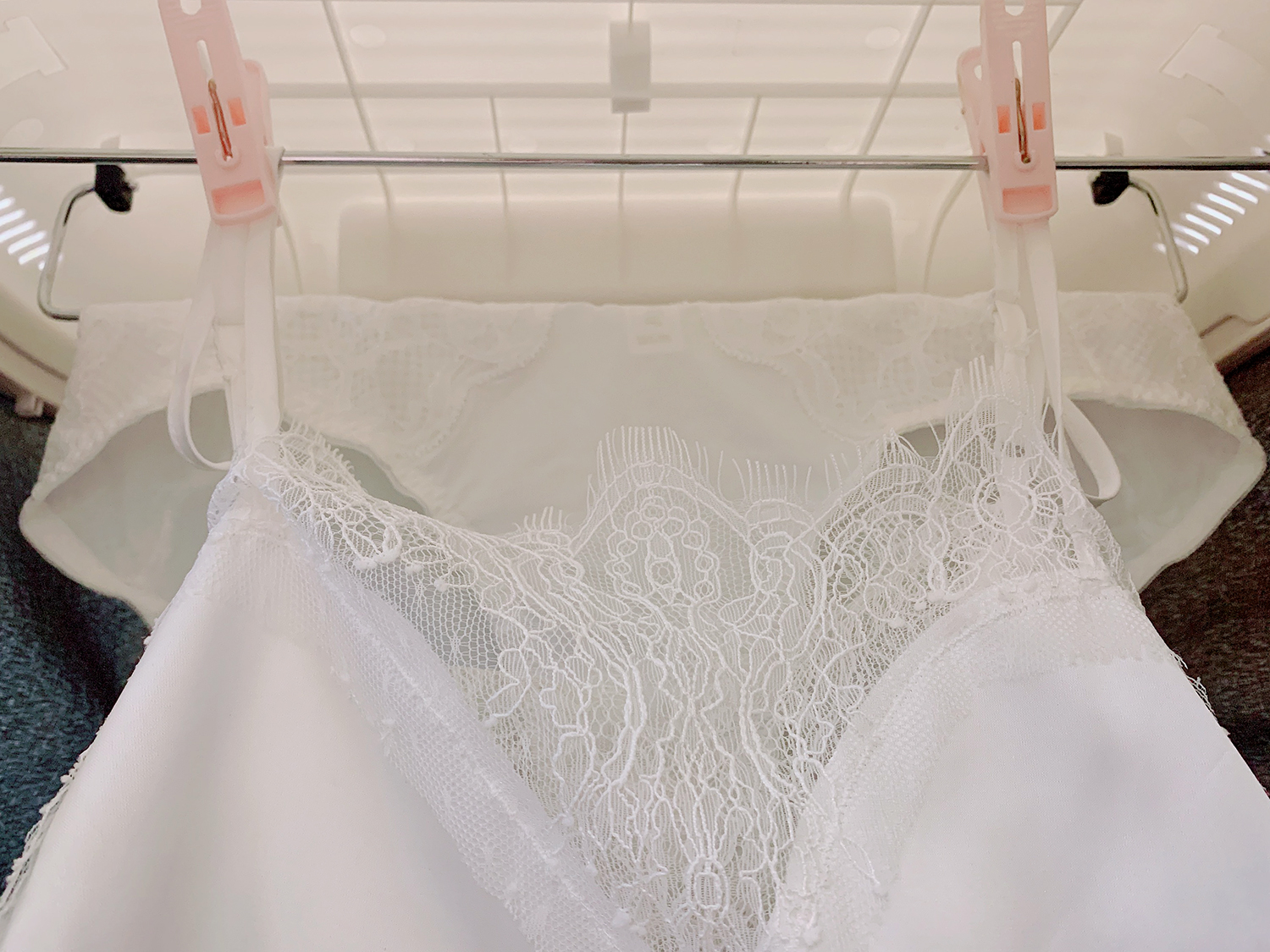 拒绝衣物阴干和异味，一份靠谱的衣物消毒烘干盒选购指南