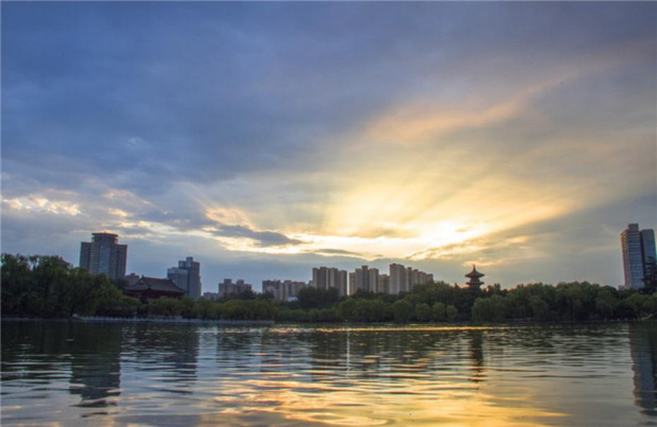 西安有什么好玩的娱乐项目,西安有什么好玩的室内娱乐