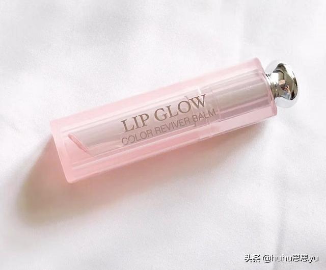 美妆不踩雷视频,女生必入的十个美妆单品