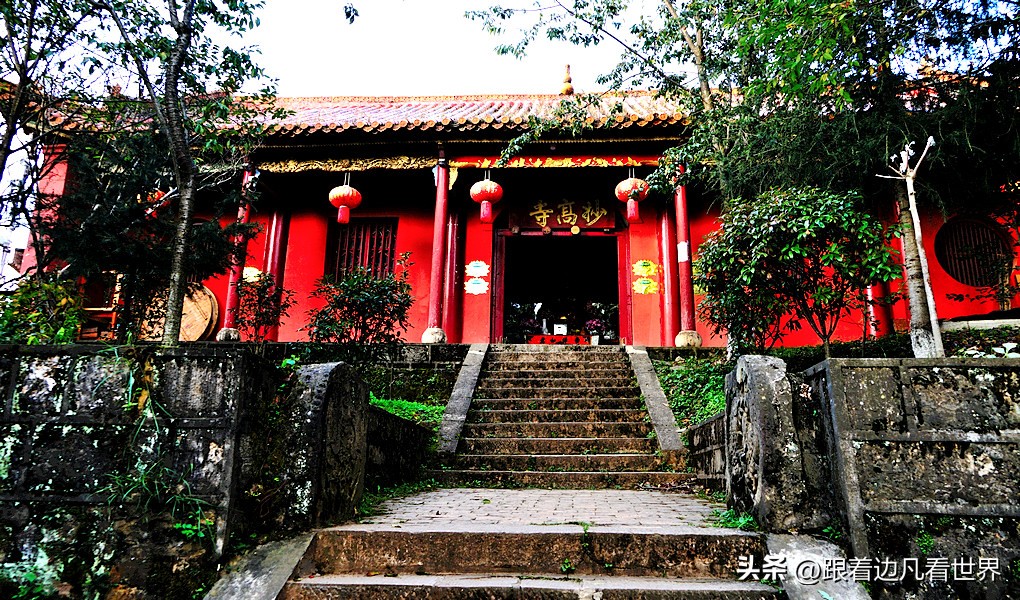 昆明徒步藏在郊区的童话山,徒步昆明金殿后山