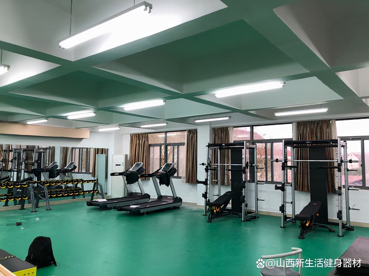 健身房多功能训练,多功能健身房