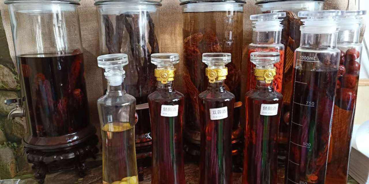 吓人!深圳一工地挖出3条超70斤大蟒蛇,不怕雄黄它究竟怕什么?