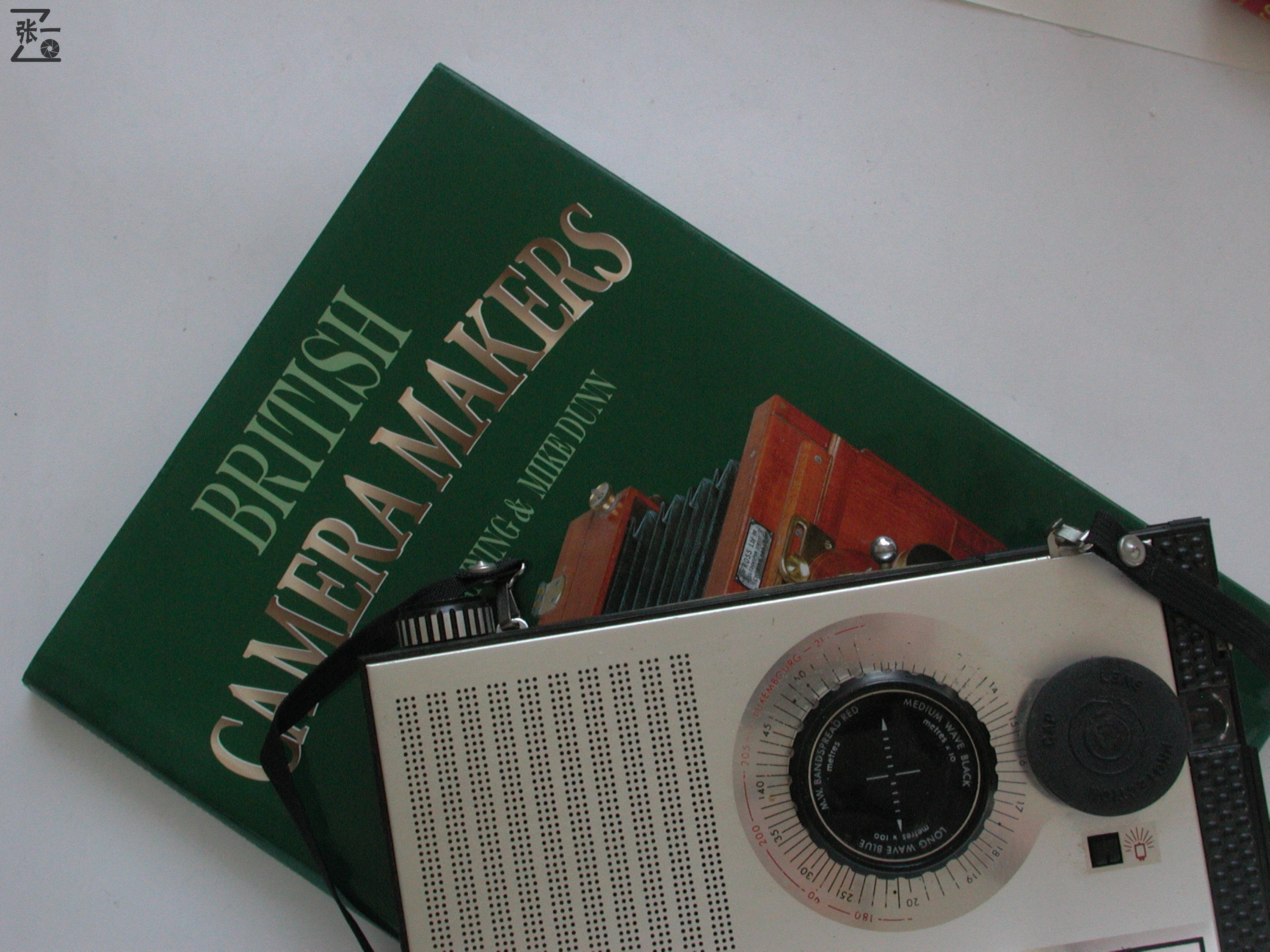 ​迟到的新年礼物：带收音机的照相机GECG822！英国1964年制造