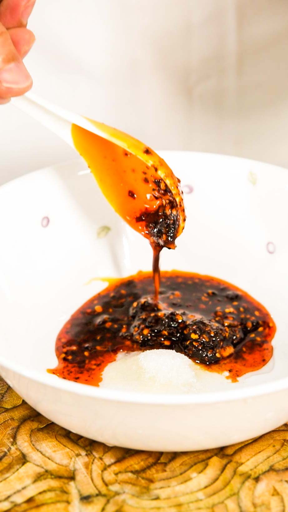 师傅教你这样做麻辣烫,怎么自己在家做麻辣烫吃