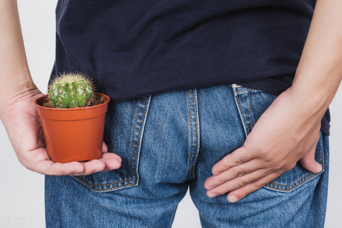 大便时肛周火辣辣的是湿热吗,大便时肛口有脱出物怎么回事