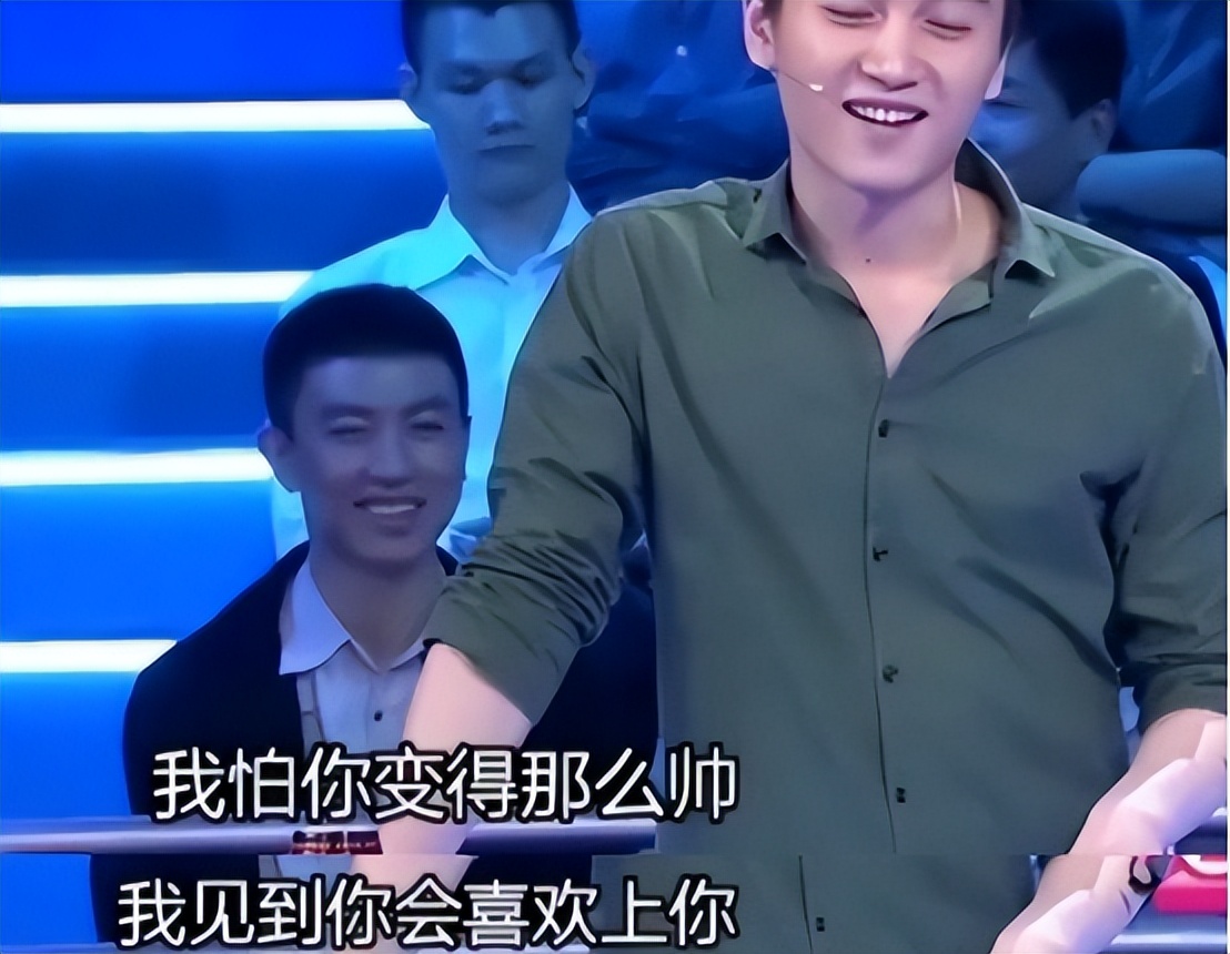 袁姗姗的一个小动作为自己反黑了,袁姗姗为什么可以洗白成功