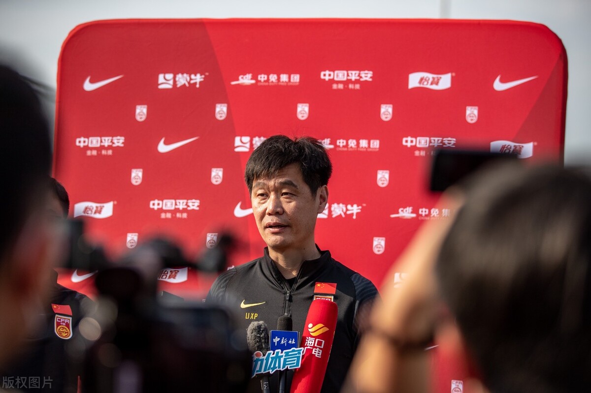 男足进不了世界杯,男足为什么难进世界杯