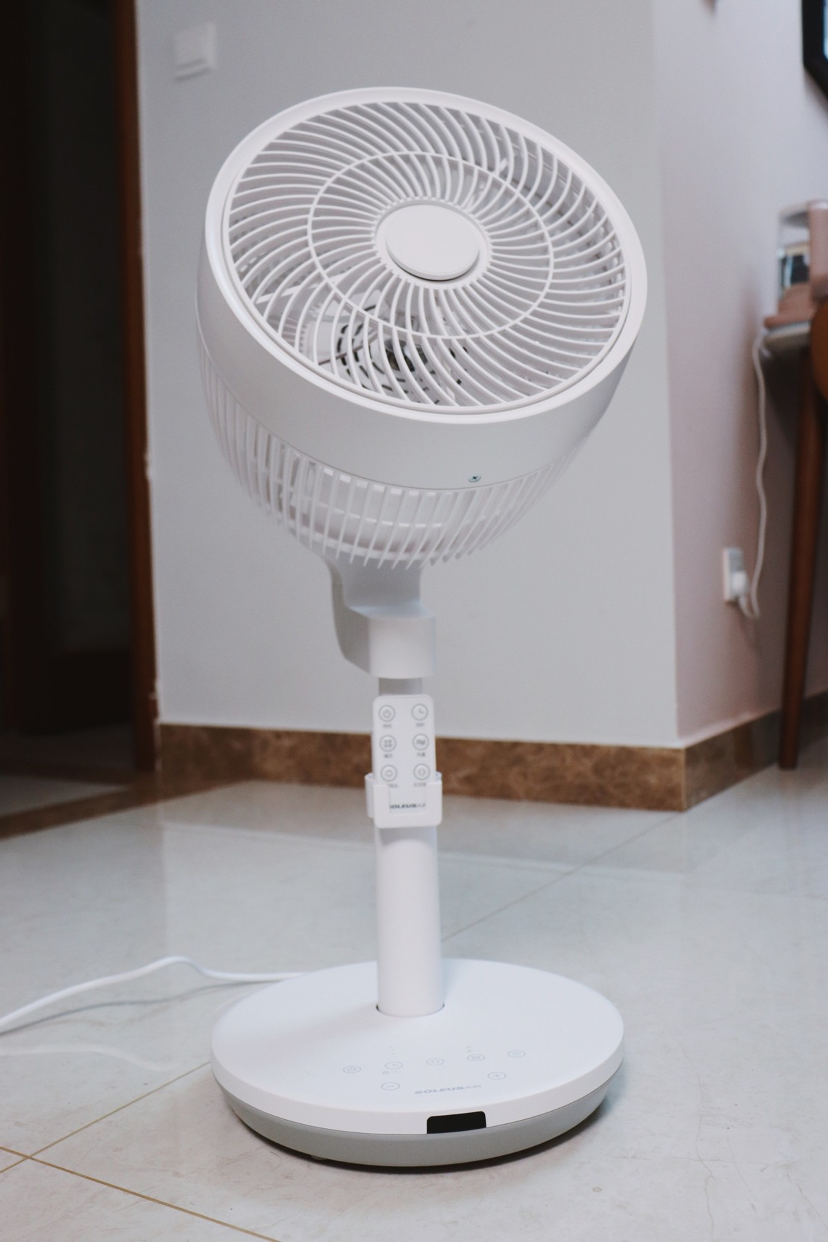 空气循环扇和普通电扇哪个实用,空气循环扇和电风扇哪个更健康