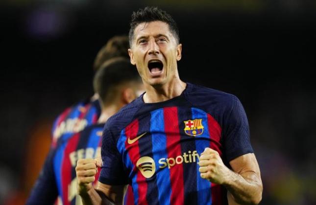 反转，巴萨头牌突爆大气采访！梅西很欣慰，球迷：他比哈维有良心