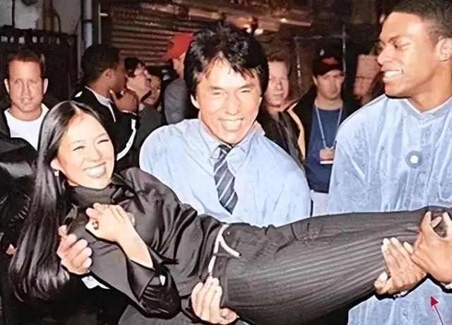 2009年初娱乐圈第一狗仔卓伟,第一狗仔卓伟最近哪里去了