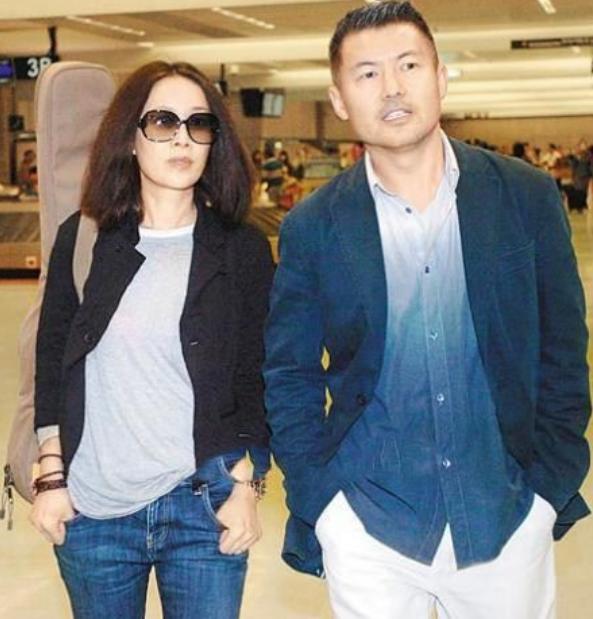 好男人孟桐,那英和孟桐牵手视频