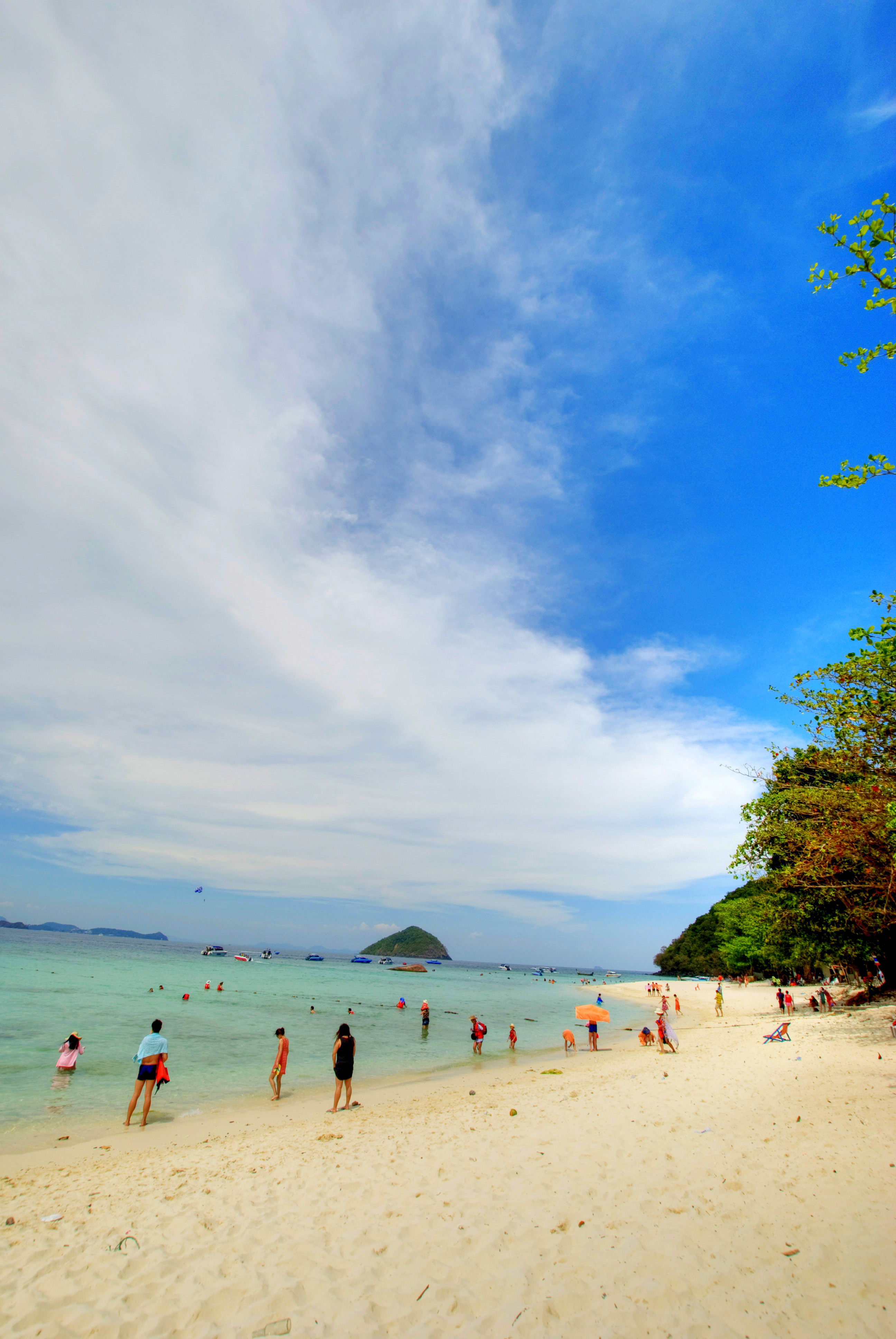 泰国三亚旅游对比,三亚和泰国旅游选择哪里