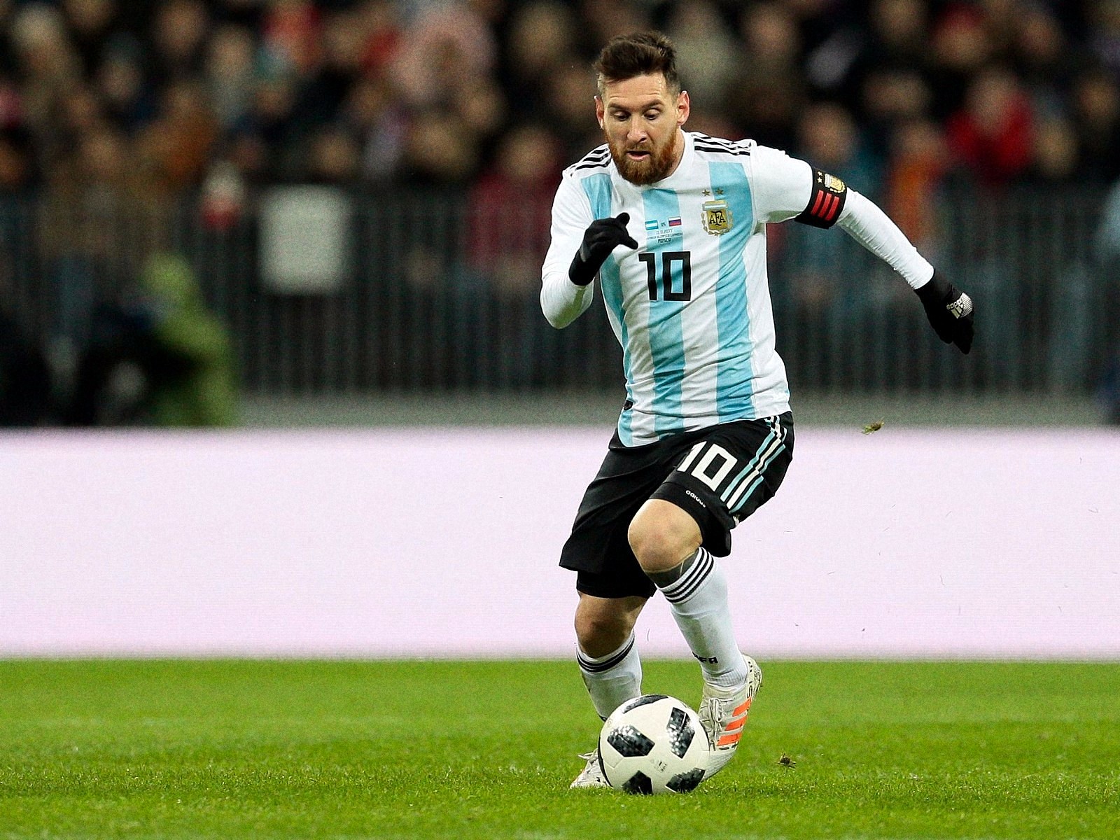 梅罗双骄告别十年,球星退役后有影响力吗