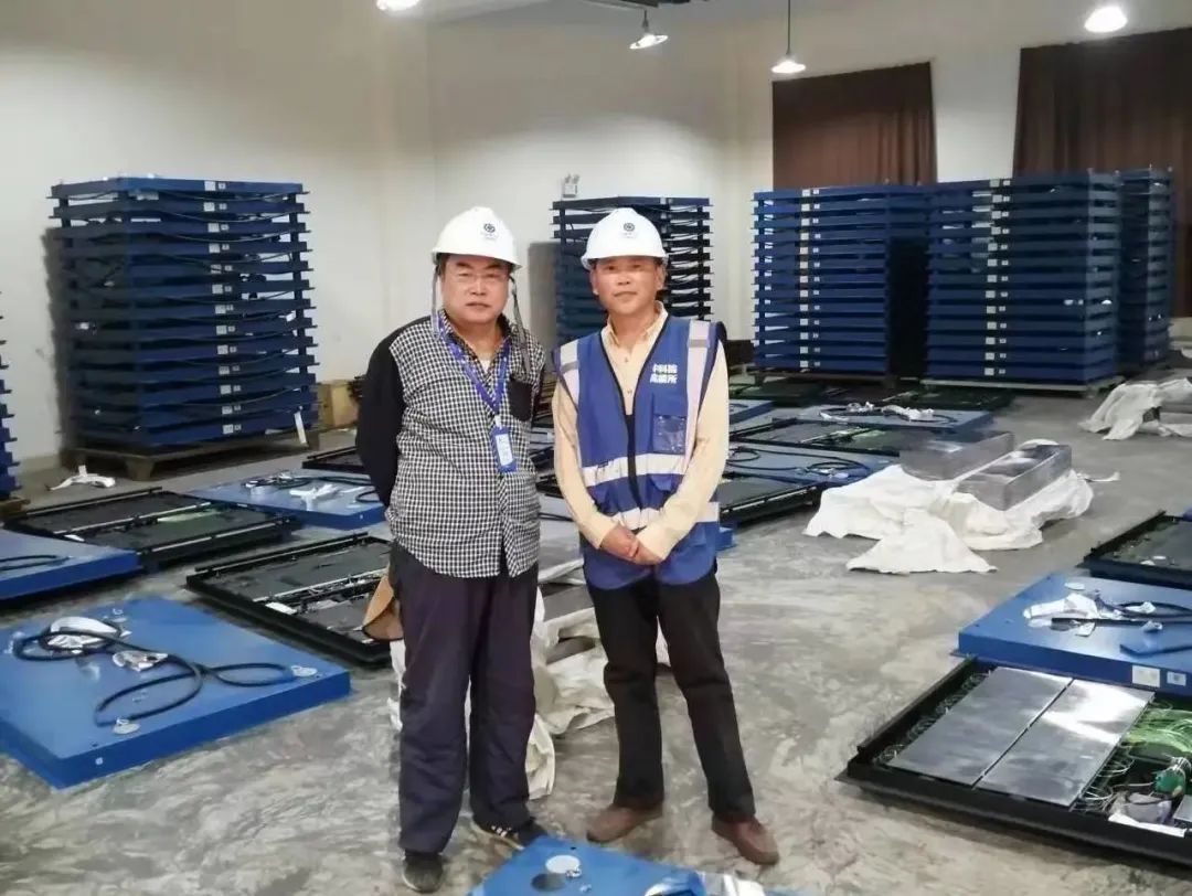 全球第一台望远镜,世界顶级黑科技望远镜