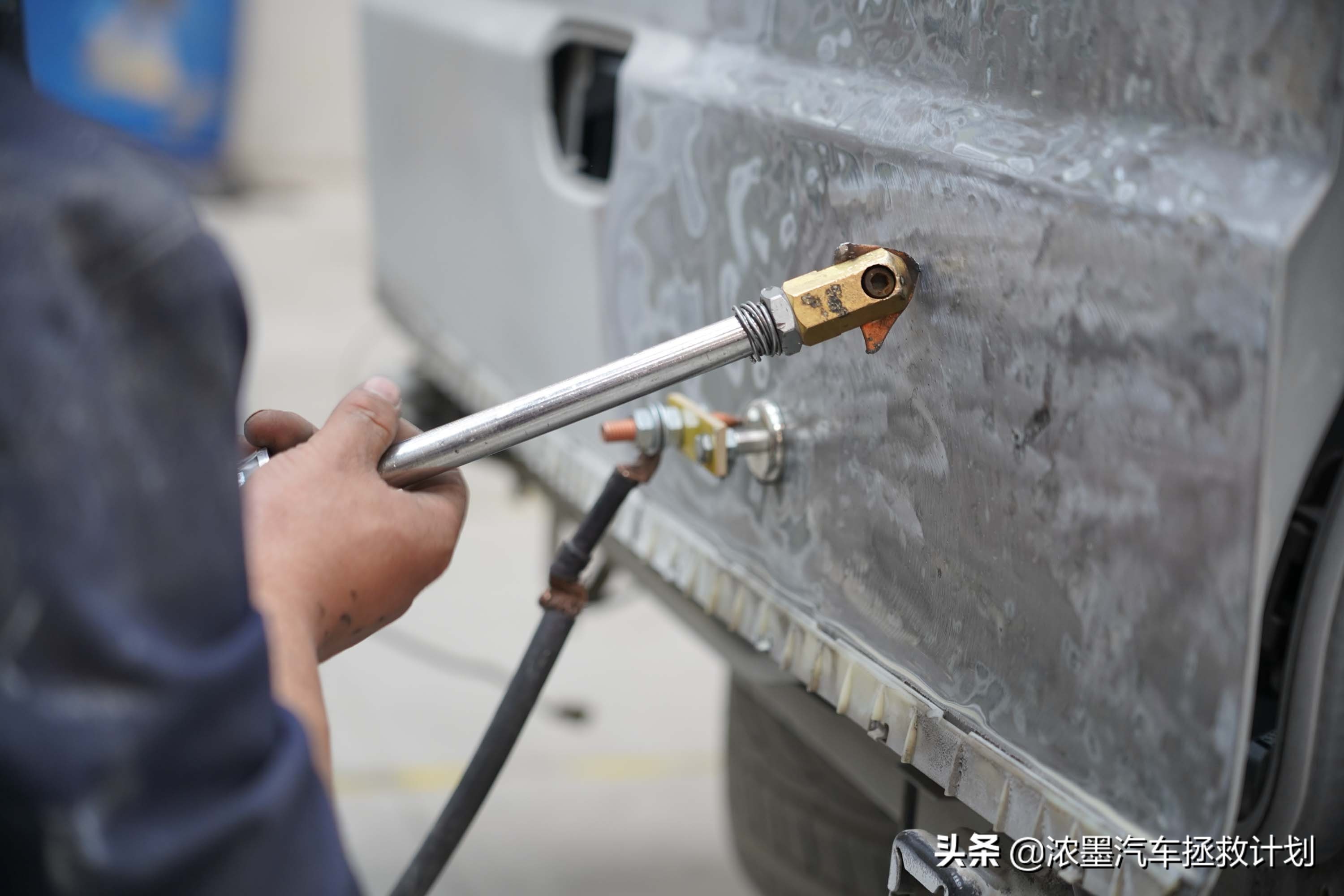 奔驰唯雅诺翻新全过程,奔驰唯雅诺翻新升级价格